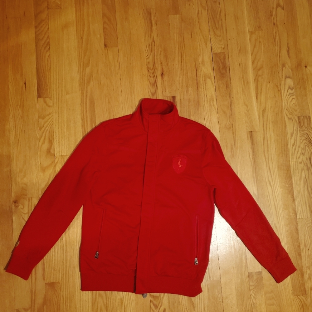 MEN - Puma Ferrari Jacket, Size L - IN A GOOD CONDITION!